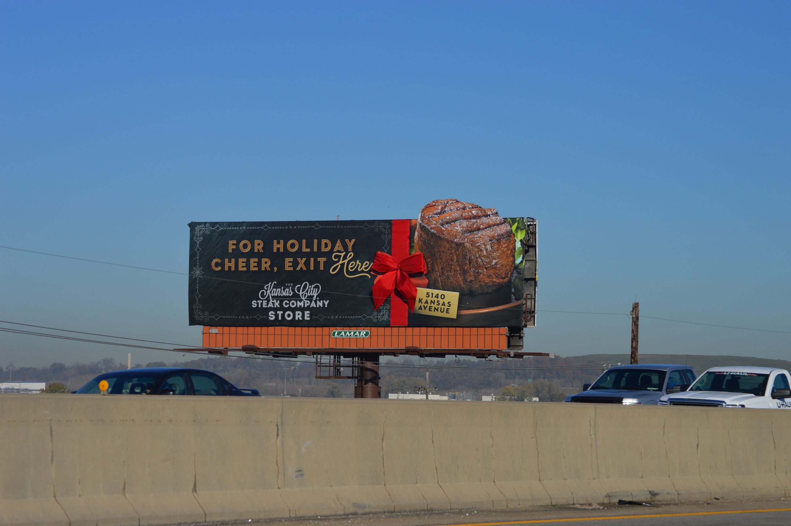 Billboard Bows & Ribbons – King Size Bows