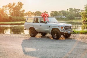 Gift Car Bow